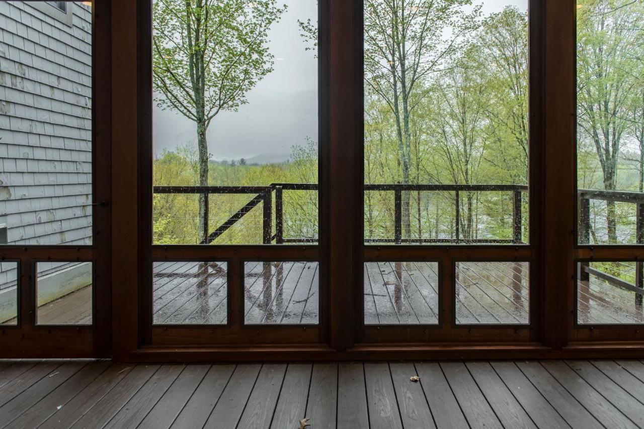 Private Home Overlooking Stevens Lake Great Barrington Exterior foto